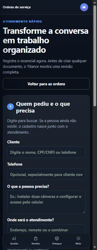 Atendimento rápido do Titanor em um celular dobrável